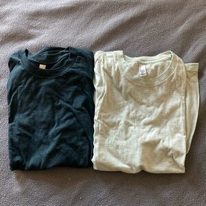 American Apparel  T-Shirts Size M